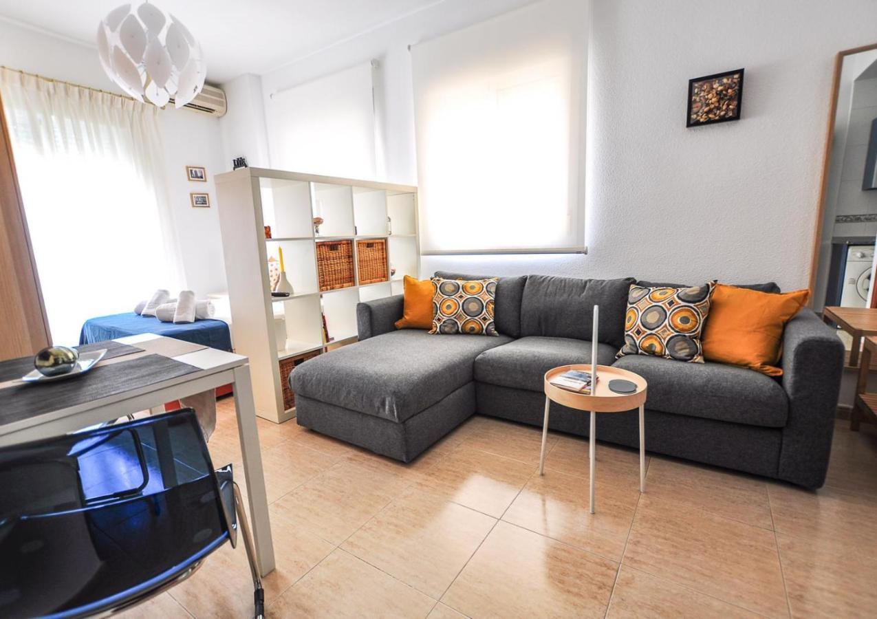 Holidays2Malaga Refino Studio High Speed Wifi Exterior photo